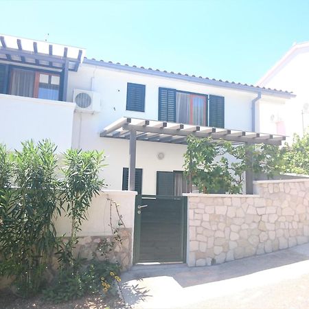 Apartments Rak Vis Kamer foto